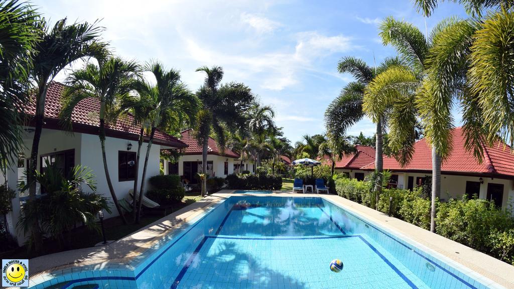 D&K Smiley Phuket Resort Rawai Eksteriør bilde
